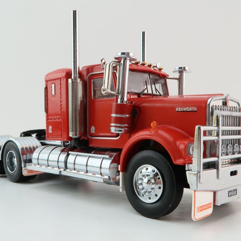 Iconic Replicas - Australian Kenworth W900 6x4 Lowline Bunk Truck Red Black - Scale 1:50