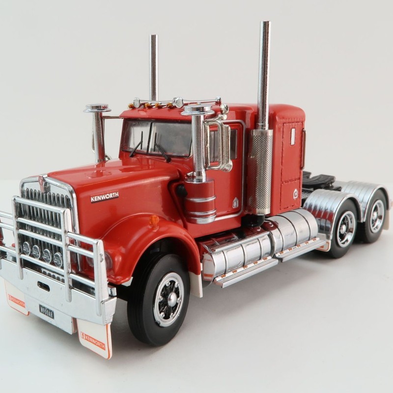 Iconic Replicas - Australian Kenworth W900 6x4 Lowline Bunk Truck Red Black Spider - Scale 1:50