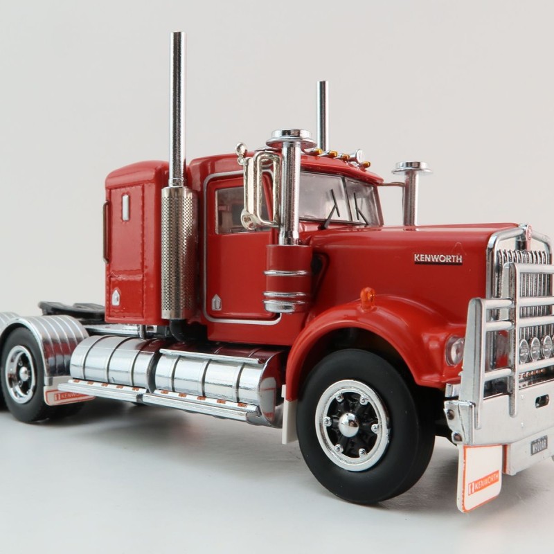 Iconic Replicas - Australian Kenworth W900 6x4 Lowline Bunk Truck Red Black Spider - Scale 1:50