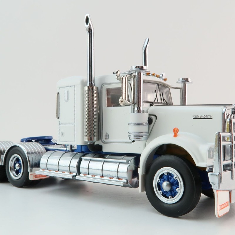 Iconic Replicas - Australian Kenworth W900 6x4 Lowline Bunk Truck White Blue Spider - Scale 1:50