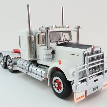 Iconic Replicas - Australian Kenworth W900 6x4 Lowline Bunk Truck White Red Spider - Scale 1:50