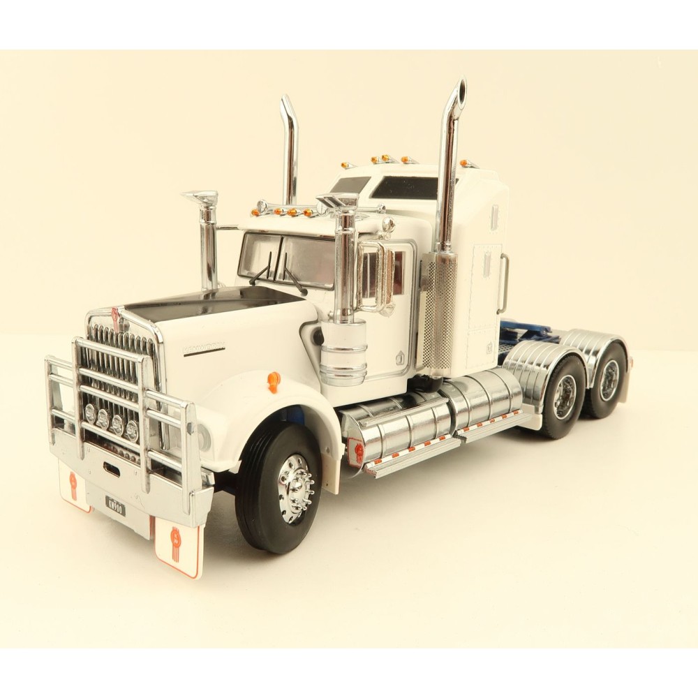 Iconic Replicas - Australian Kenworth W900 6x4 Prime Mover Truck White Blue Metallic - Scale 1:50