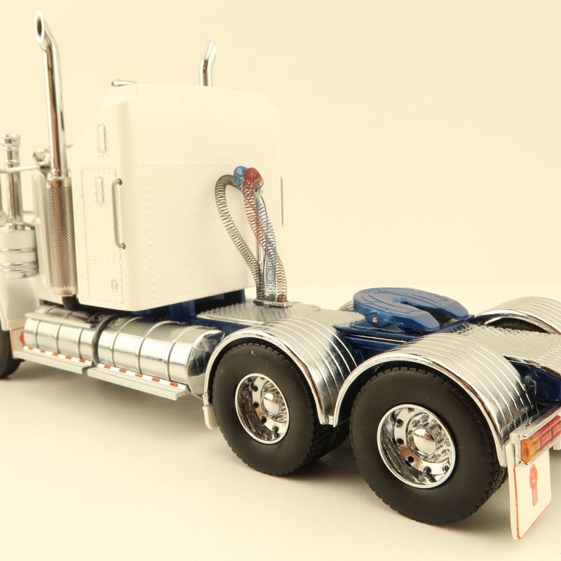 Iconic Replicas - Australian Kenworth W900 6x4 Prime Mover Truck White Blue Metallic - Scale 1:50