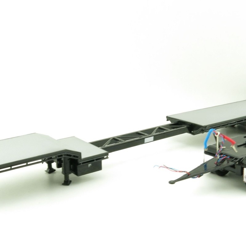 Iconic Replicas - Custom Transport Equipment CTE 45' Extendable Drop Deck Trailer with 3axle Dolly Black - Scale 1:50