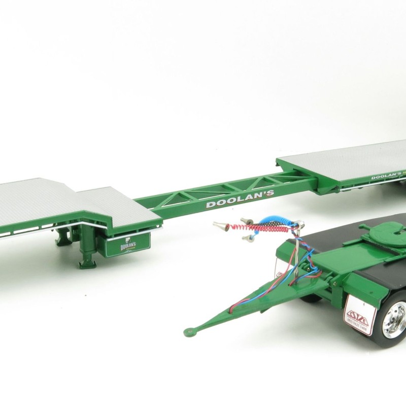Iconic Replicas - Custom Transport Equipment CTE 45' Extendable Drop Deck Trailer with 3axle Dolly Doolans - Scale 1:50