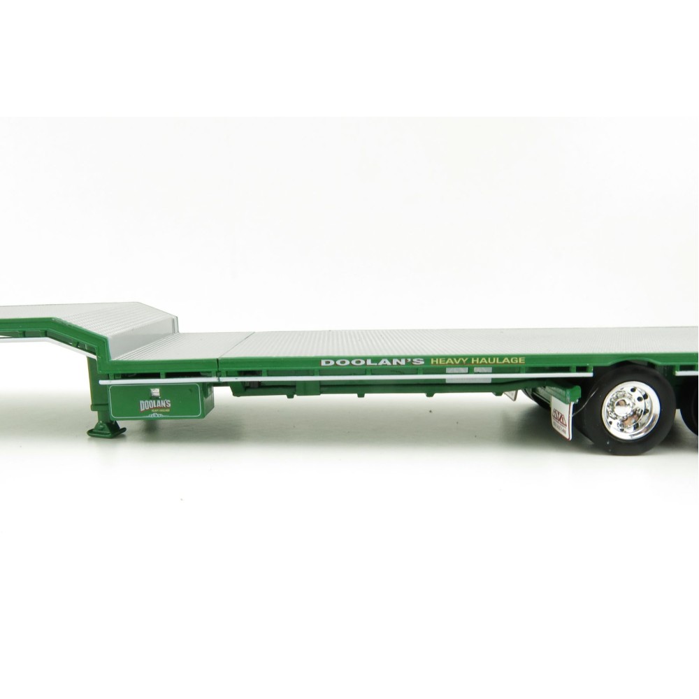 Iconic Replicas - Custom Transport Equipment CTE 45' Extendable Drop Deck Trailer with 3axle Dolly Doolans - Scale 1:50