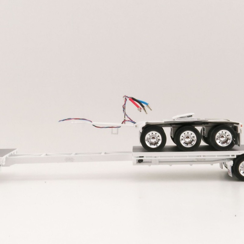 Iconic Replicas - Custom Transport Equipment CTE 45' Extendable Drop Deck Trailer with 3axle Dolly White - Scale 1:50