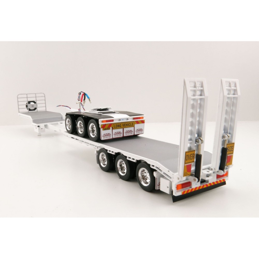 Iconic Replicas - Custom Transport Equipment CTE 45' Extendable Drop Deck Trailer with 3axle Dolly White - Scale 1:50