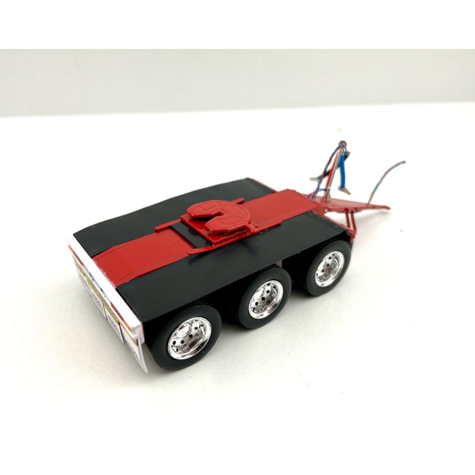 Iconic Replicas - Custom Transport Equipment CTE Tri-Axle Road Train Dolly Red - Scale 1:50