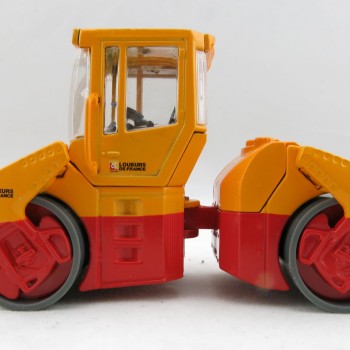 Kaster Scale Models LDF Bomag BW 202 AD Tandem Vibratory Roller Loueurs de France Scale 1:50