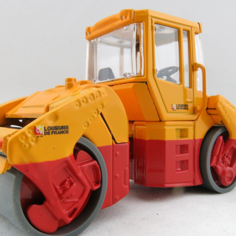 Kaster Scale Models LDF Bomag BW 202 AD Tandem Vibratory Roller Loueurs de France Scale 1:50