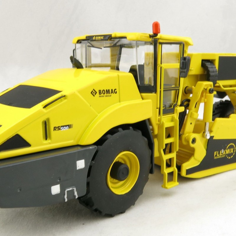 Kaster Scale Models WM 9964 Bomag RS 500 Soil Stabilizers & Road Recycler Scale 1:50
