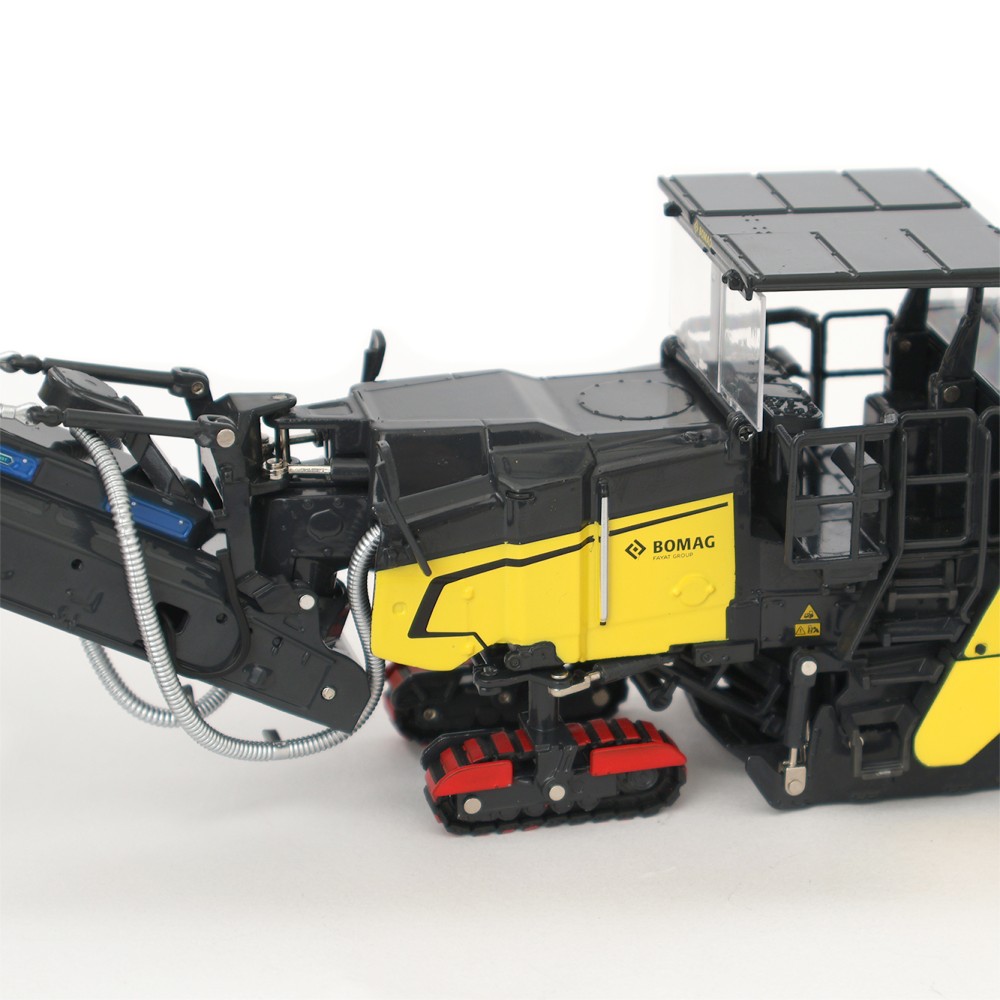 Verticas - WM10334449 BOMAG BM 2000 / 65 - Cold Milling Machine Model Scale 1:50