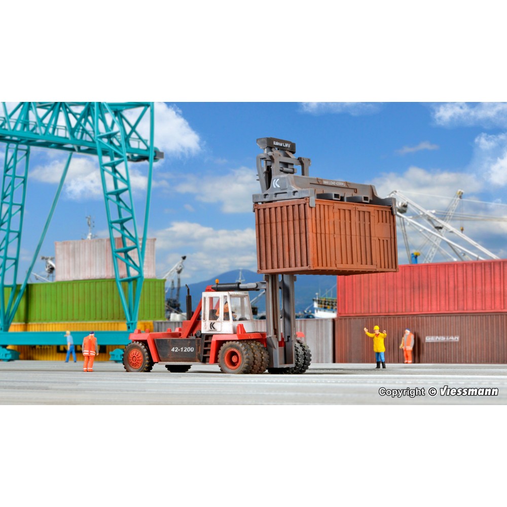 Kibri 11751 - Forklift truck KALMAR LMV 42-1200 with Spreader Model Kit - Scale 1:87