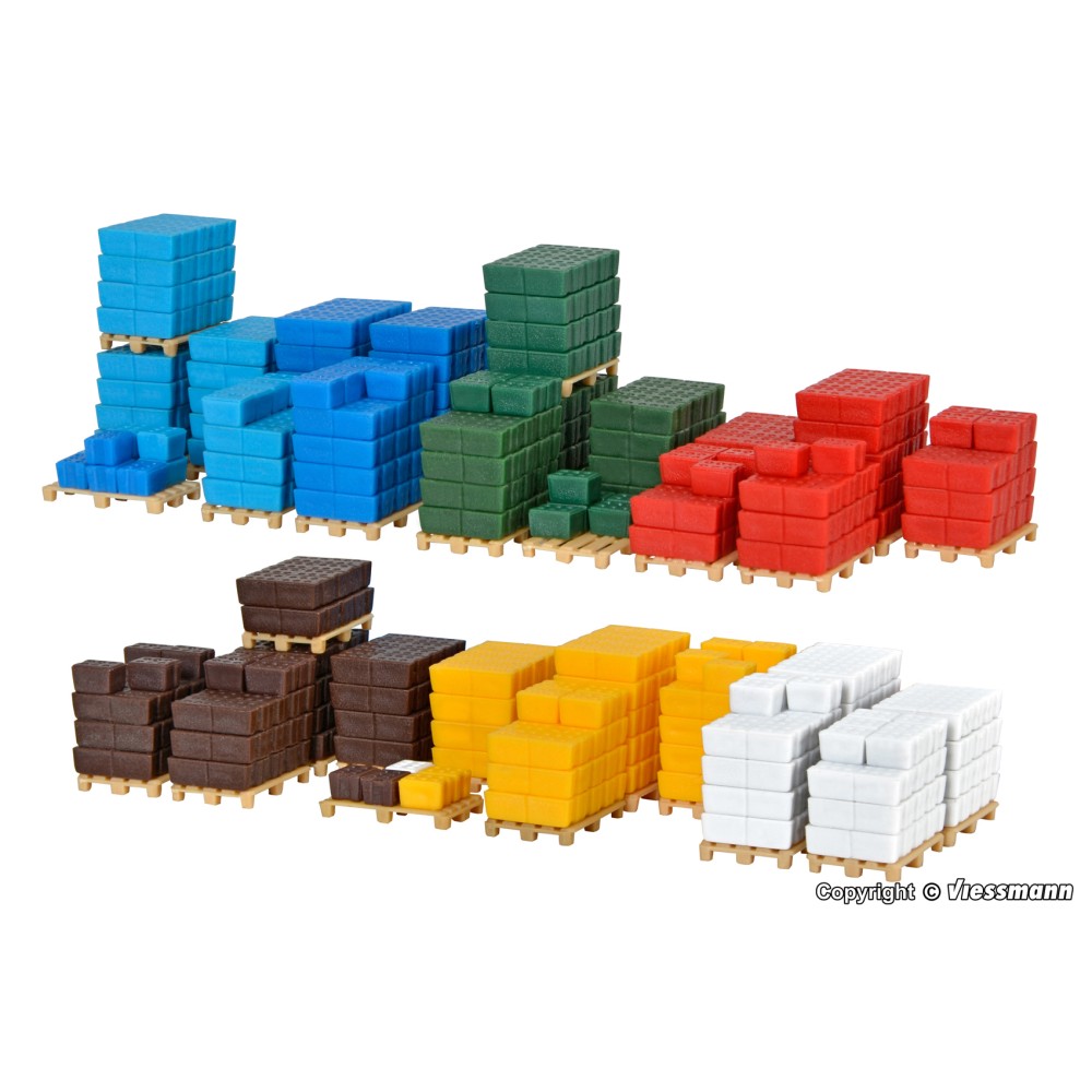 Kibri 38662 - Beverage Crates On Pallets Model Kit - Scale 1:87