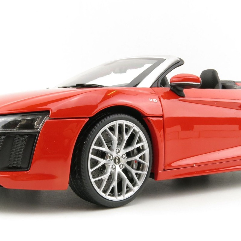 iScale 5011618552 - Audi R8 Spyder V10 Dynamite Red - Scale 1:18