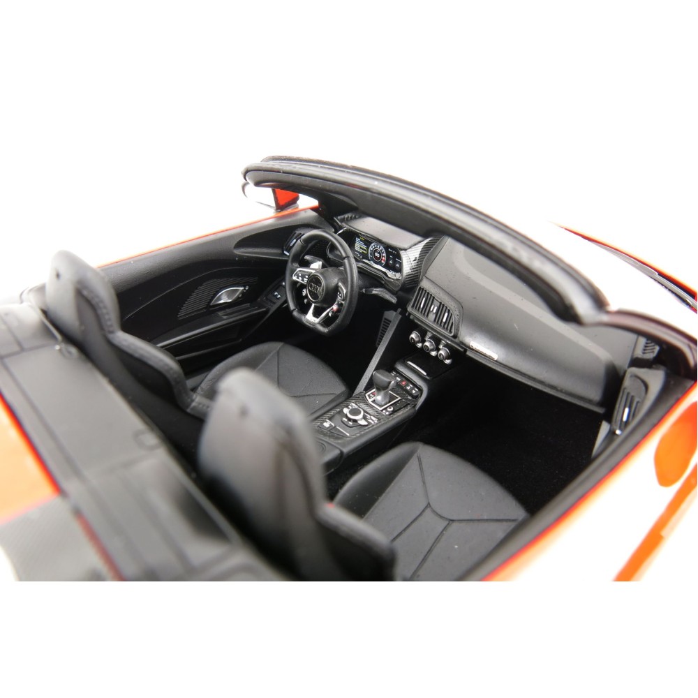 iScale 5011618552 - Audi R8 Spyder V10 Dynamite Red - Scale 1:18