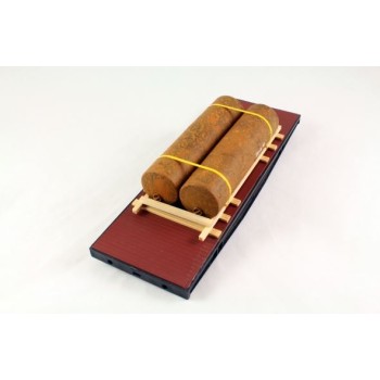 Ladegueter Bauer 01045 - Old Scrap Tanks on Transport Frame - Scale 1:50