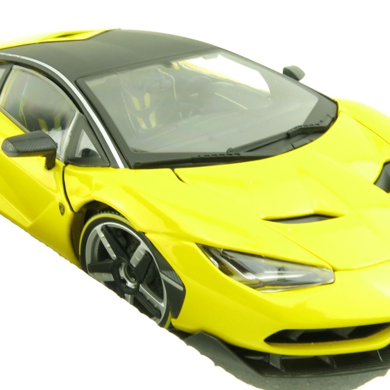 Maisto - Lamborghini Centenario LP770-4 Yellow Exclusive Edition - Scale 1:18