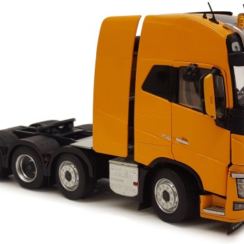 Marge Models 1915-03 - Volvo FH16 8x4 Truck Prime Mover Yellow - Scale 1:32