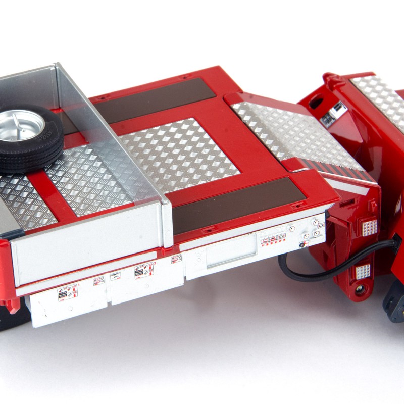 Marge Models 2011-01 - Red Nooteboom EURO-PX 2+4 Low Loader Trailer with Interdolly - Scale 1:32