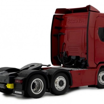 Marge Models 2015-03 - Scania R500 6x2 Truck Prime Mover Red - Scale 1:32