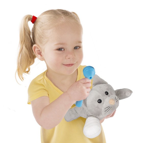 Melissa & Doug - Examine & Treat Pet Vet Play Set