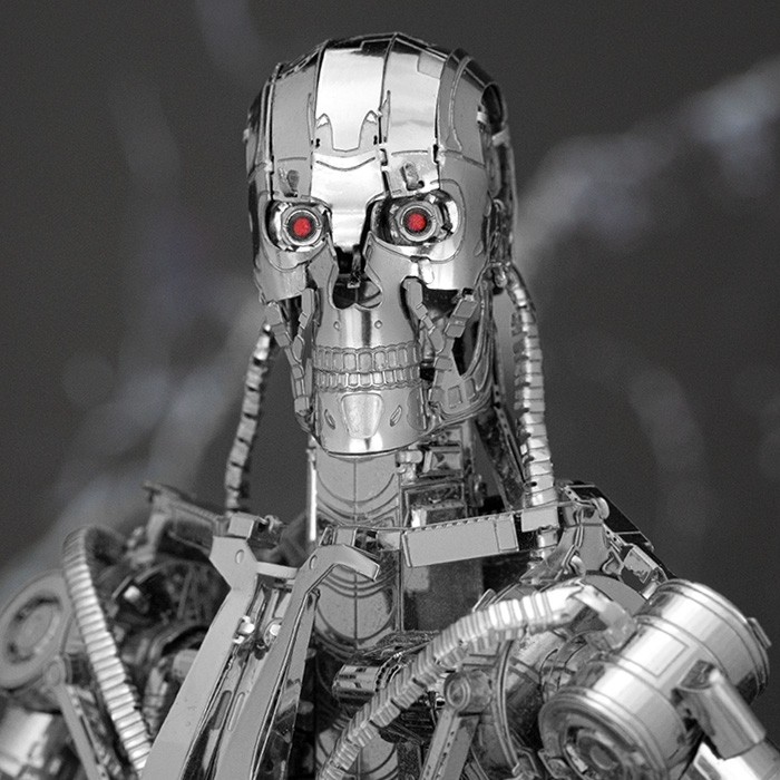 Metal Earth 3D ICONX Laser Cut DIY Model KIT The Terminator T-800 Endoskeleton Premium Series