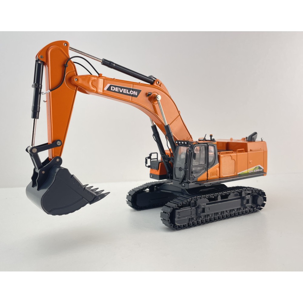 Develon - Develon DX680 HD Large Hydraulic Crawler Excavator - Scale 1:50