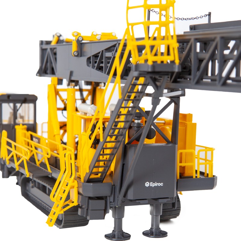 EPIROC PIT VIPER 271 BLASTHOLE DRILL RIG - Scale 1:50