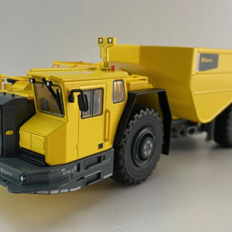 Epiroc Underground Mining Dump Truck Minetruck MT65 S - Scale 1:50
