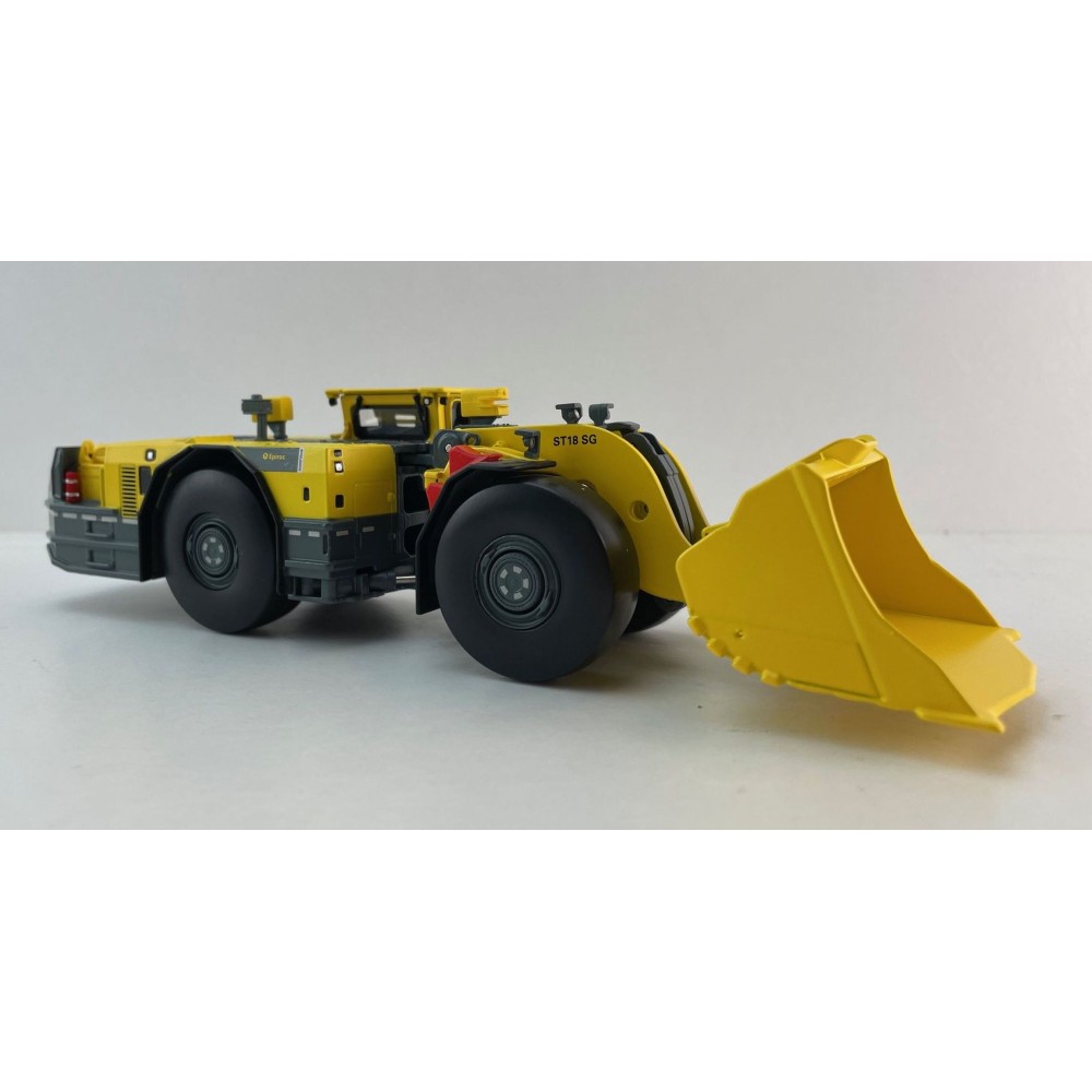 Epiroc Underground Mining Loader Scooptram ST18S - Scale 1:50