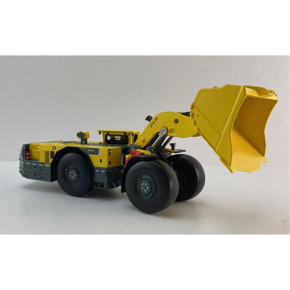 Epiroc Underground Mining Loader Scooptram ST18S - Scale 1:50