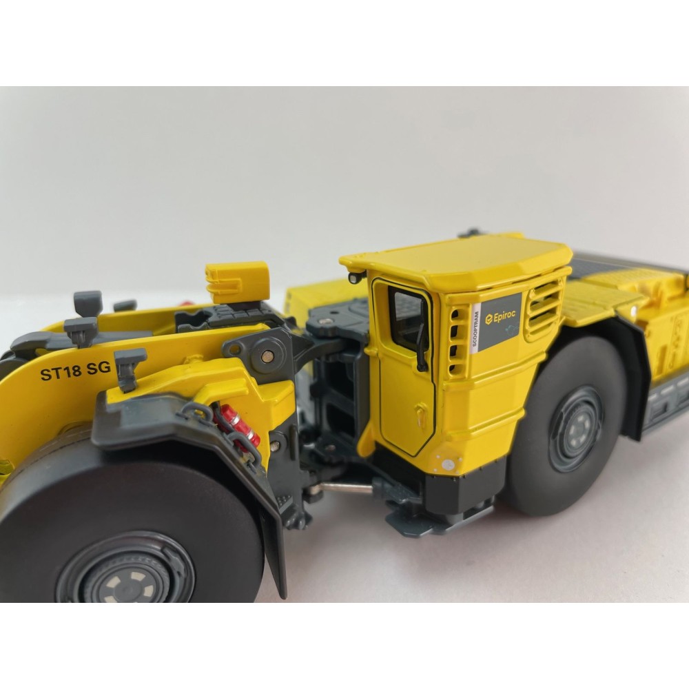 Epiroc Underground Mining Loader Scooptram ST18S - Scale 1:50