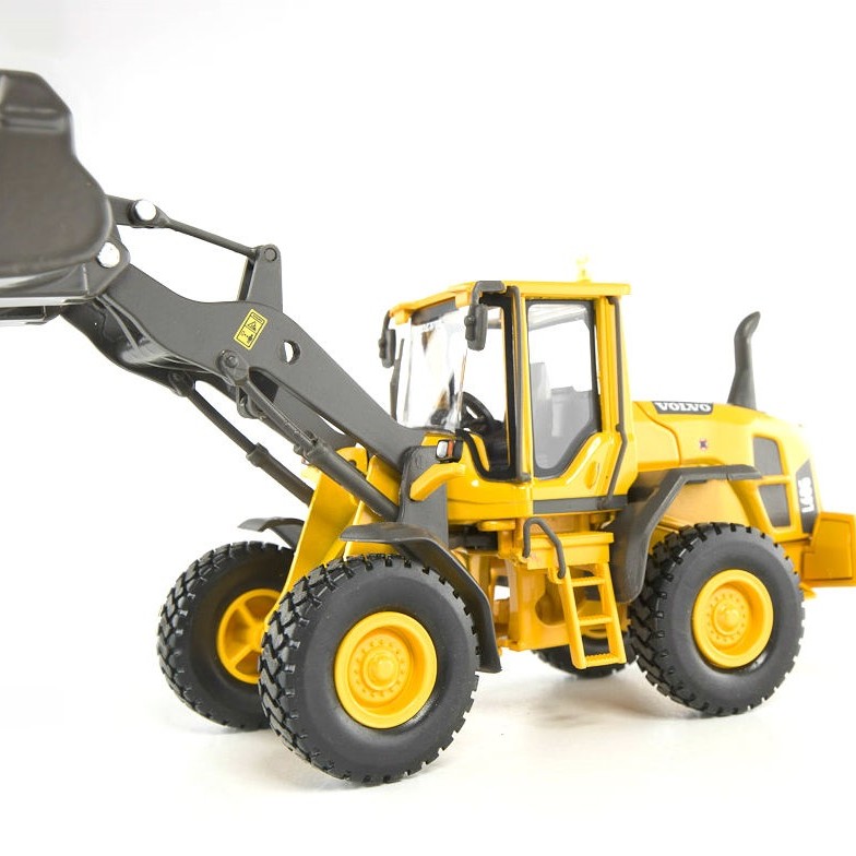 Motorart 300021 - Volvo L 60 G Four Wheel Loader - Scale 1:50
