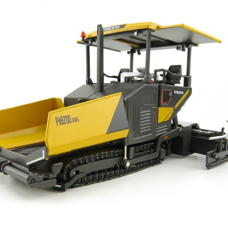 Motorart 300081 - Volvo Asphalt Road Paver P68200 - Scale 1:50