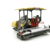 Motorart 300081 - Volvo Asphalt Road Paver P68200 - Scale 1:50