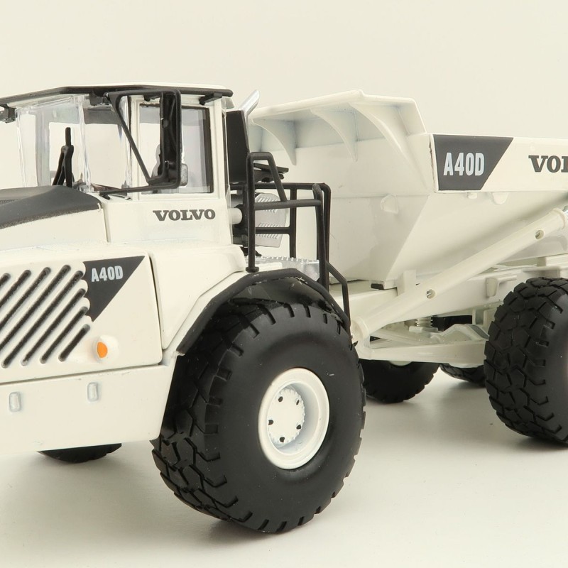 Motorart 300092 - Volvo A 40 D Articulated Moxy Dump Truck White Limited Edition - Scale 1:50