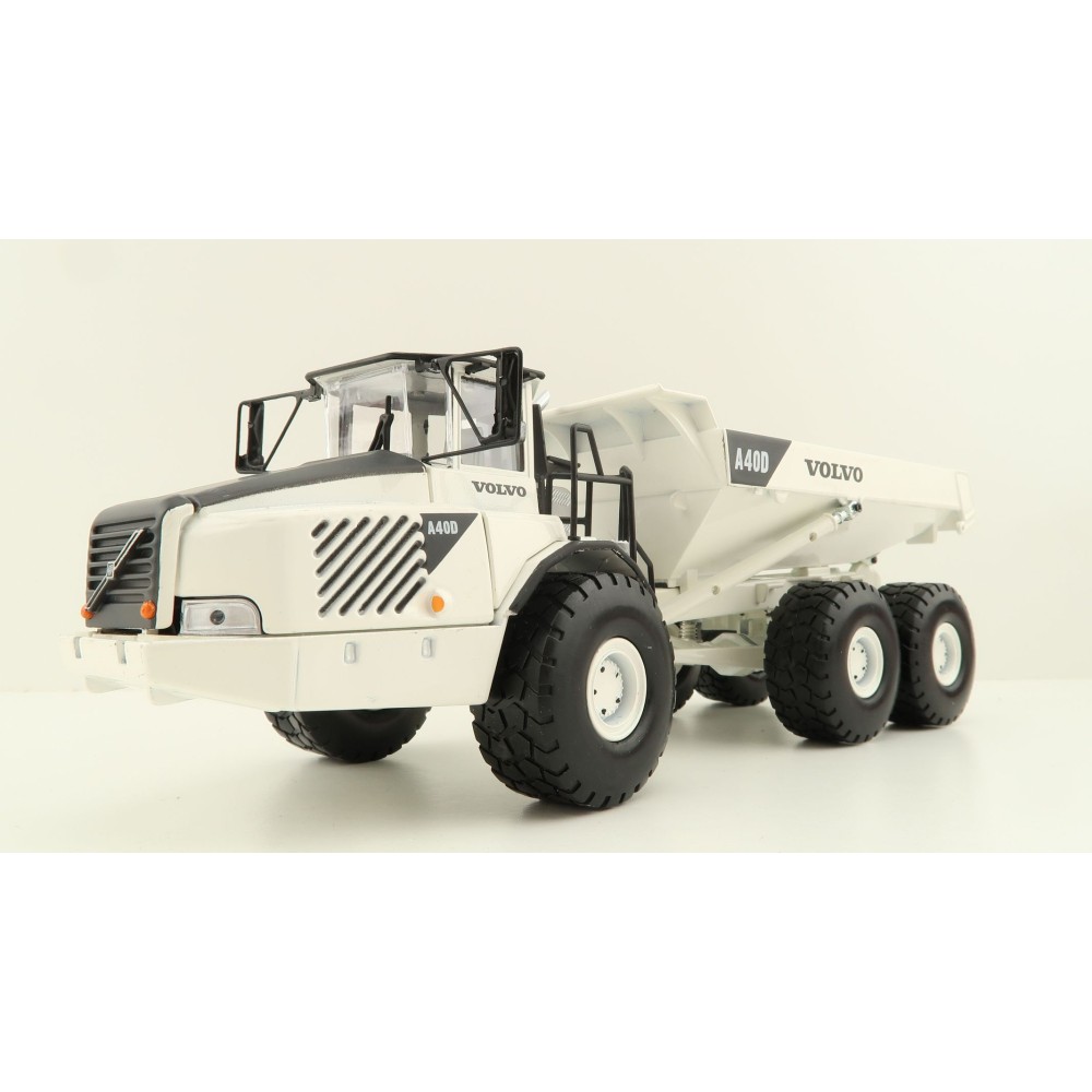 Motorart 300092 - Volvo A 40 D Articulated Moxy Dump Truck White Limited Edition - Scale 1:50