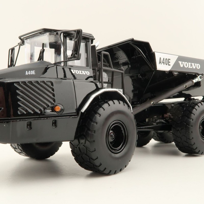 Motorart 300093 - Volvo A 40 E Articulated Moxy Dump Truck Black Edition Limited - Scale 1:50