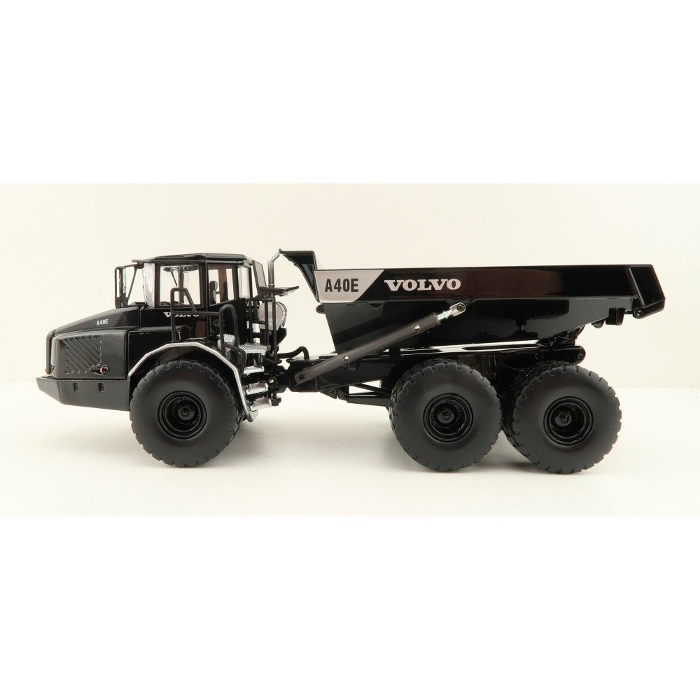 Motorart 300093 - Volvo A 40 E Articulated Moxy Dump Truck Black Edition Limited - Scale 1:50