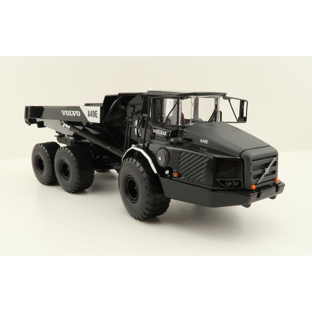 Motorart 300093 - Volvo A 40 E Articulated Moxy Dump Truck Black Edition Limited - Scale 1:50