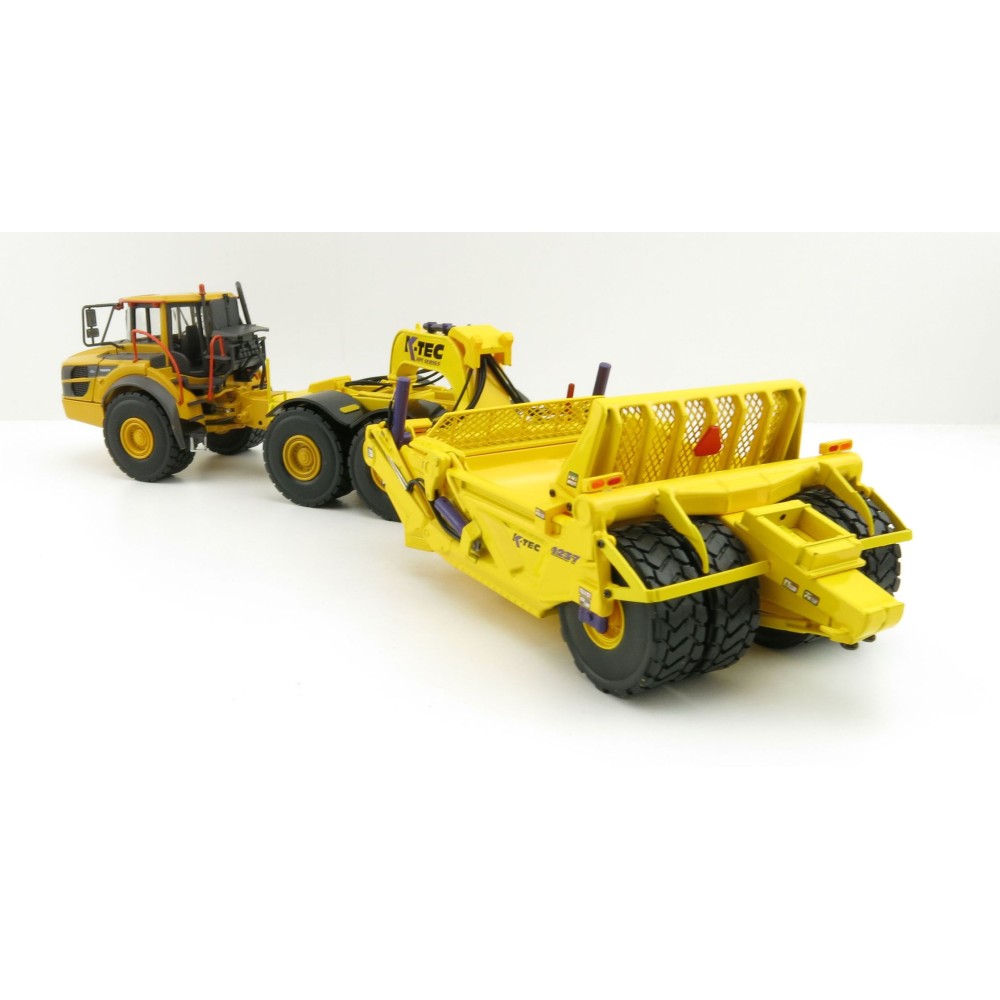 Motorart Volvo A45GFS Truck with K-Tec 1237ADT Scraper Trailer  - Scale 1:50