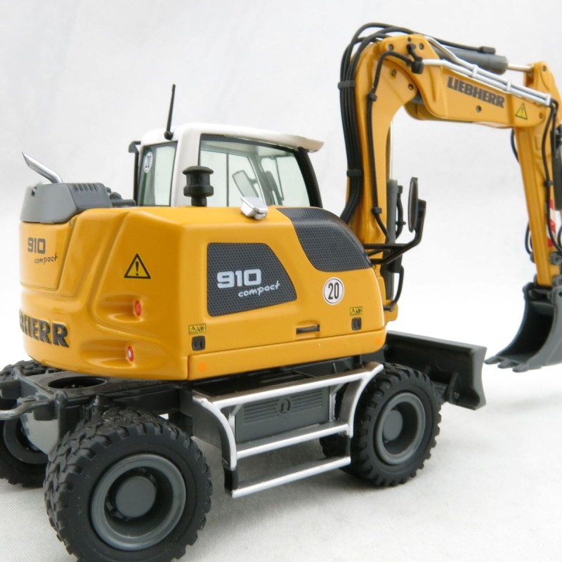 NZG 1000 LIEBHERR A910 COMPACT LITRONIC Hydraulic Mobile Wheeled Excavator - Scale 1:50