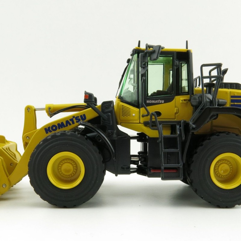 NZG 1005 - Komatsu WA380-8 Wheel Loader - Scale 1:50 