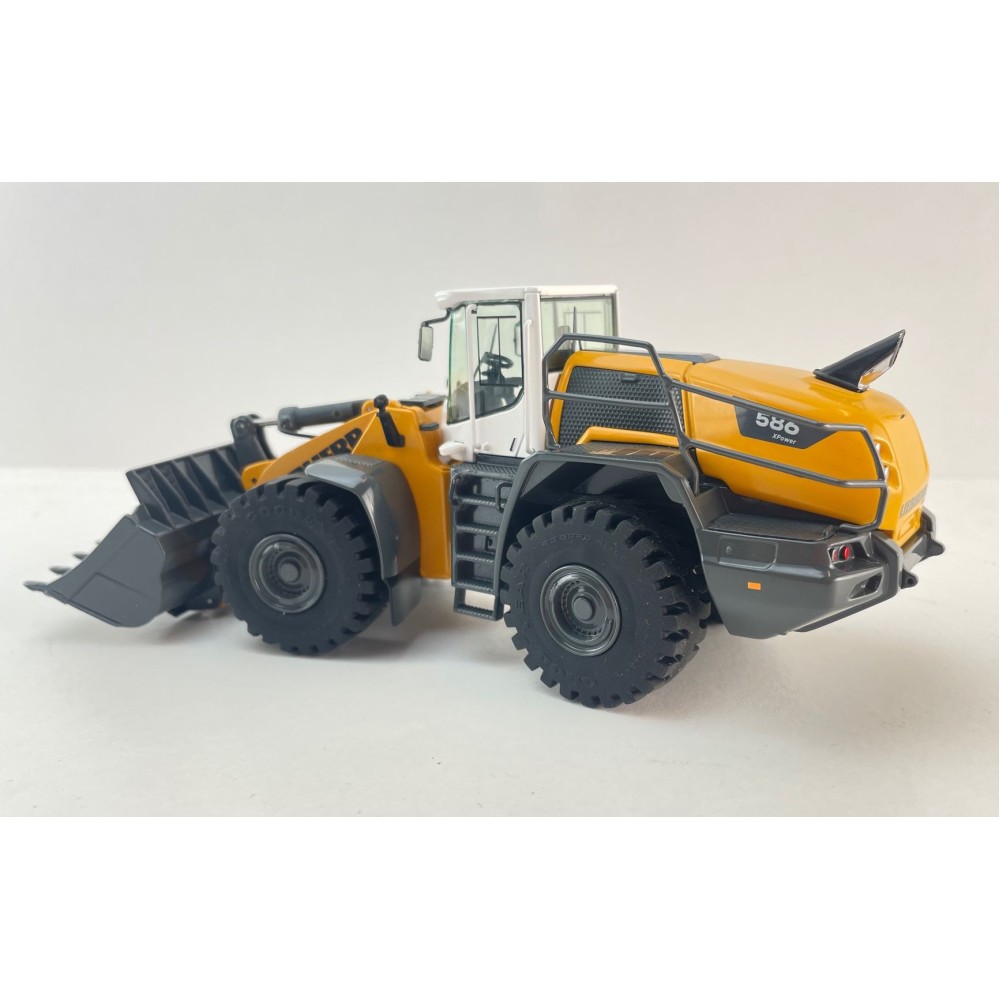 NZG 10061 Liebherr L586-4 Large Wheel Loader 2024 Version - Scale 1:50