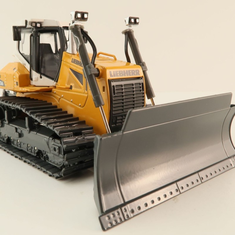 NZG 10101 Liebherr PR 736 G8 Litronic Crawler Tractor with Ripper New 2023 - Scale 1:50 