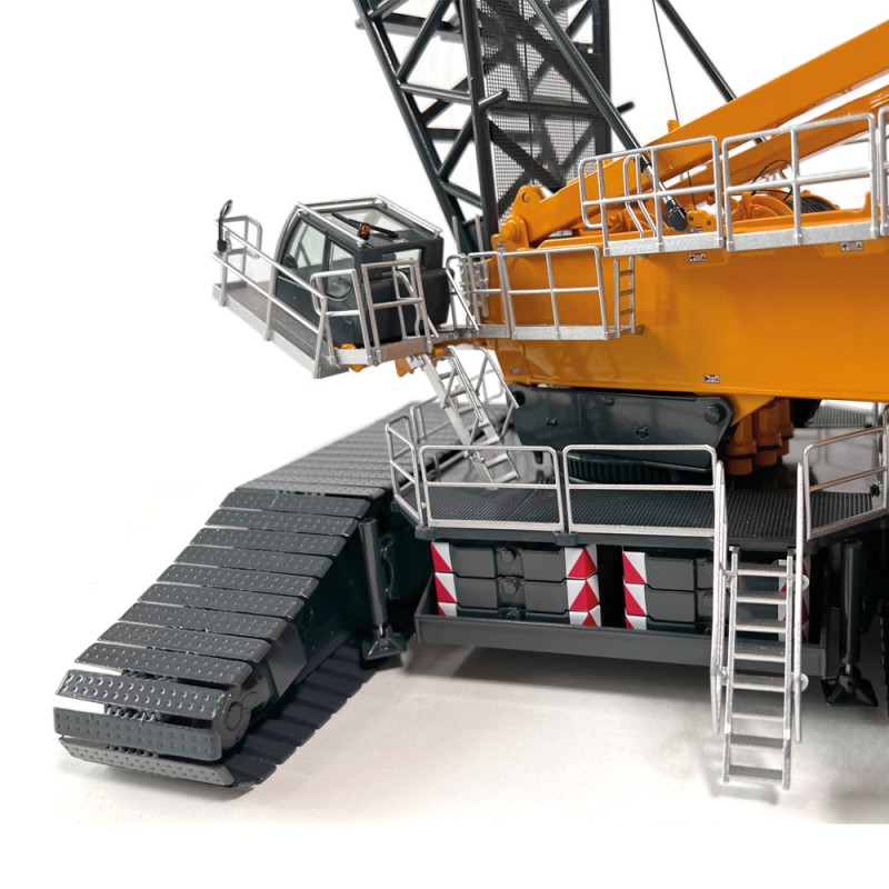 NZG 1029 Liebherr LR11000 SL8F2 Large Crawler Crane Bauma 2022 - Scale 1:50