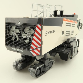 NZG 1036 Wirtgen 220 SM 3.8 Surface Miner - Scale 1:50 