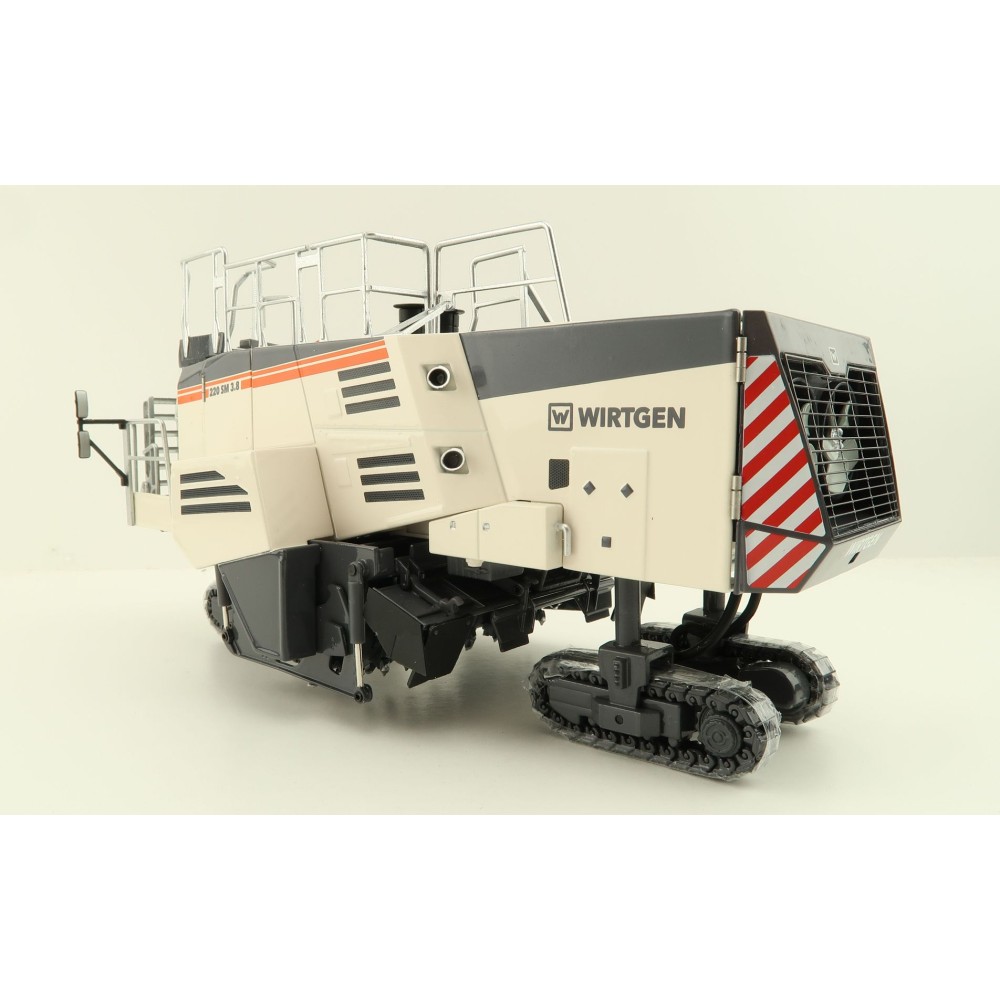 NZG 1036 Wirtgen 220 SM 3.8 Surface Miner - Scale 1:50 